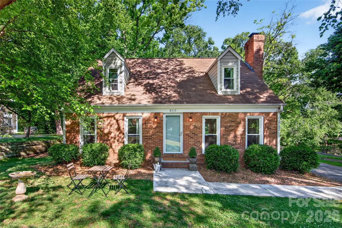 8713 Golf Ridge Drive, Charlotte, NC 28277 - #1