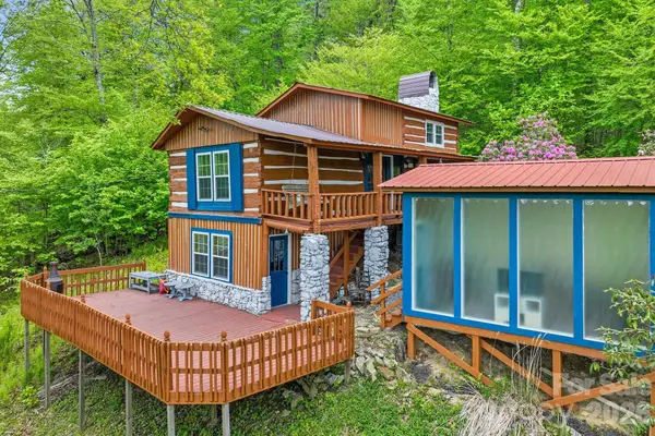 285 Glenaire Drive, Mars Hill, NC 28754