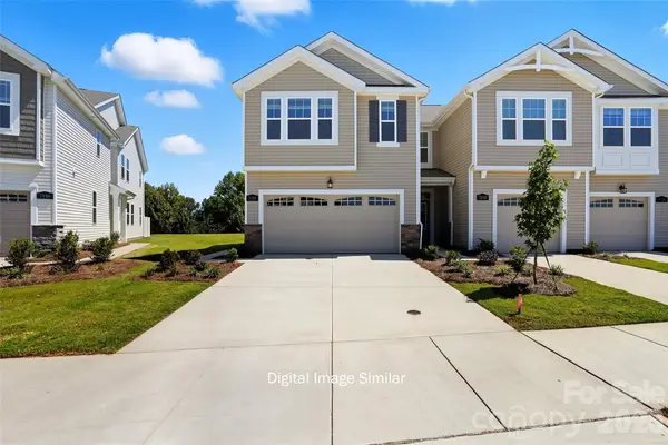 7527 Hodges Meadow Lane, Charlotte, NC 28213