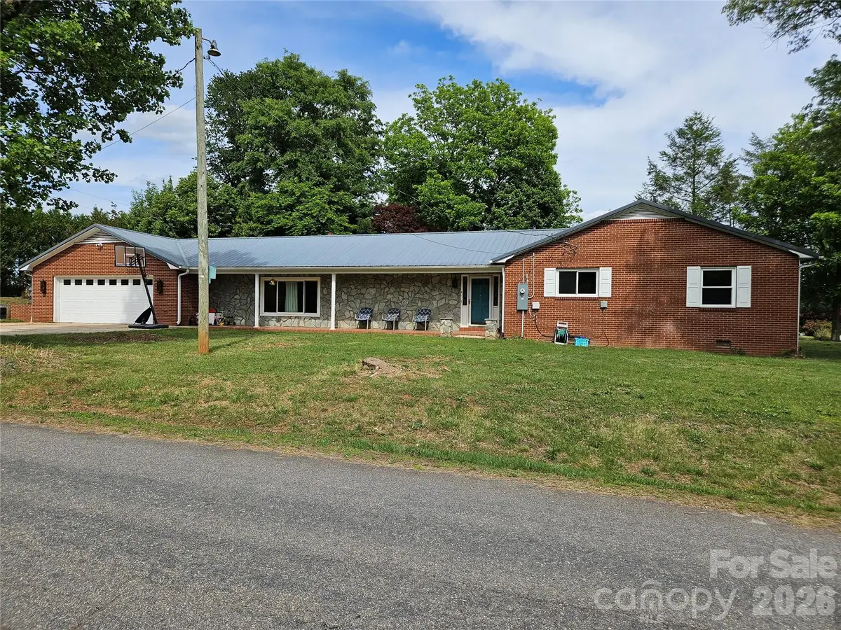 5136 Sherrill Drive, Granite Falls, NC 28630 - #1