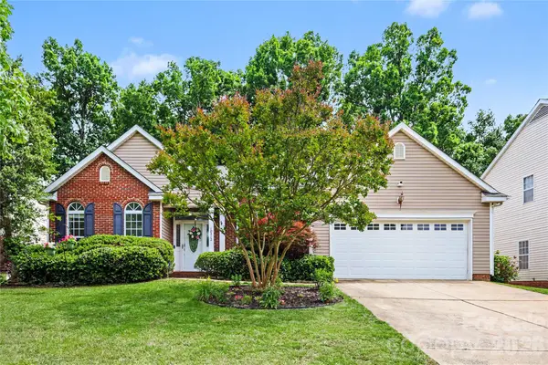 10312 Fairbourne Court, Charlotte, NC 28269