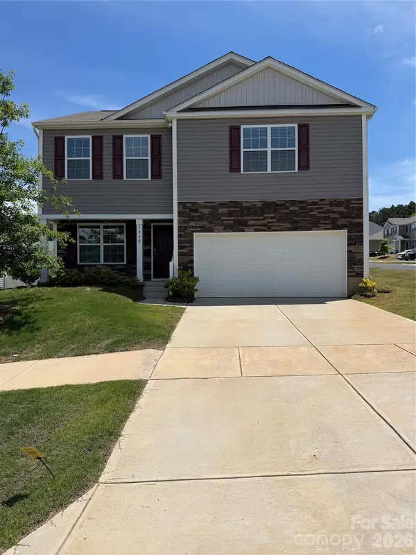7868 Whispering Stream Drive, Sherrills Ford, NC 28673