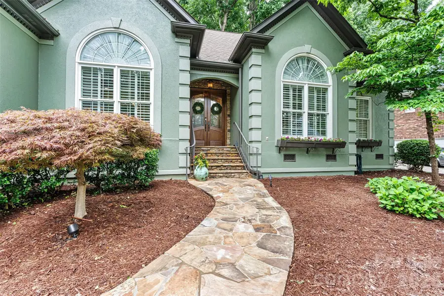 5028 Foxbriar Trail, Charlotte, NC 28269 - #3