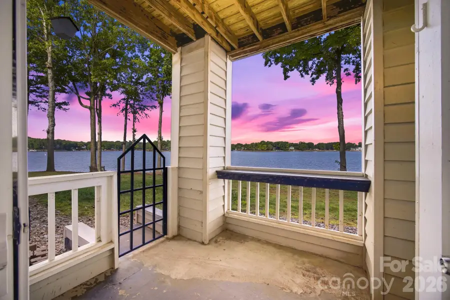 913 Southwest Drive, Davidson, NC 28036 - #2