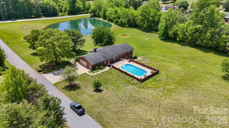 3381 Elaine Avenue, Lincolnton, NC 28092 - #2