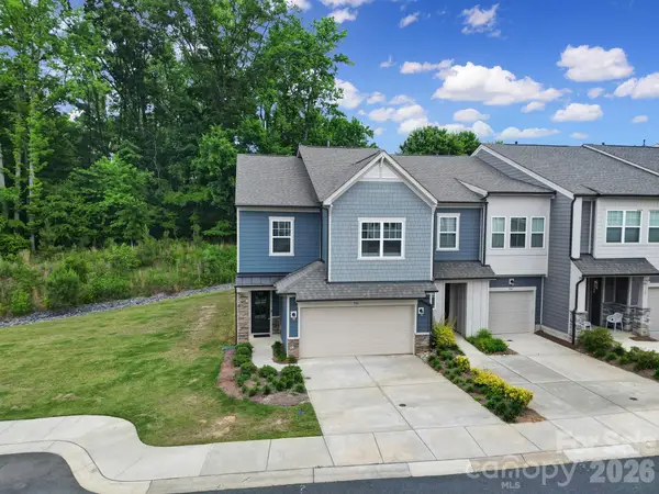 516 Madison Falls Court, Fort Mill, SC 29708