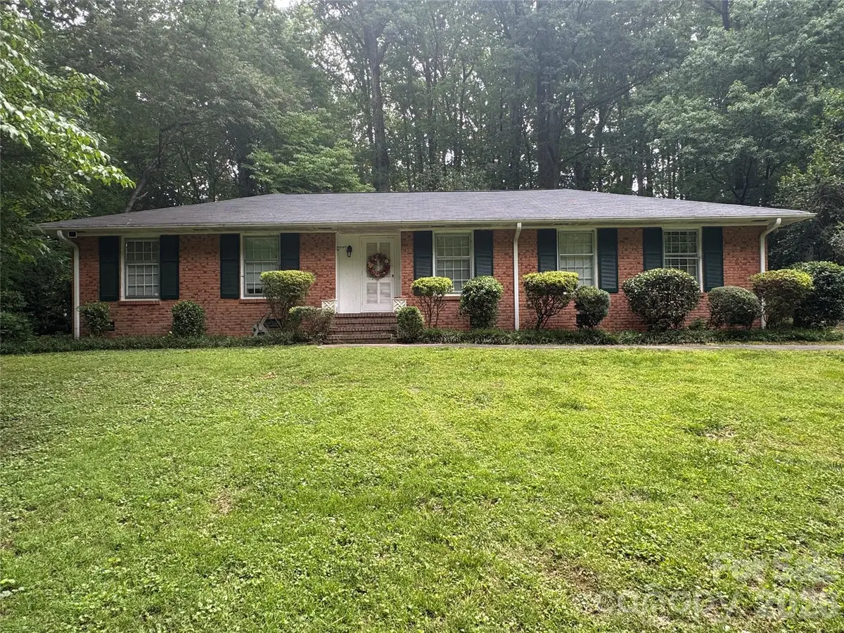 6824 Linda Lake Drive, Charlotte, NC 28215 - #1