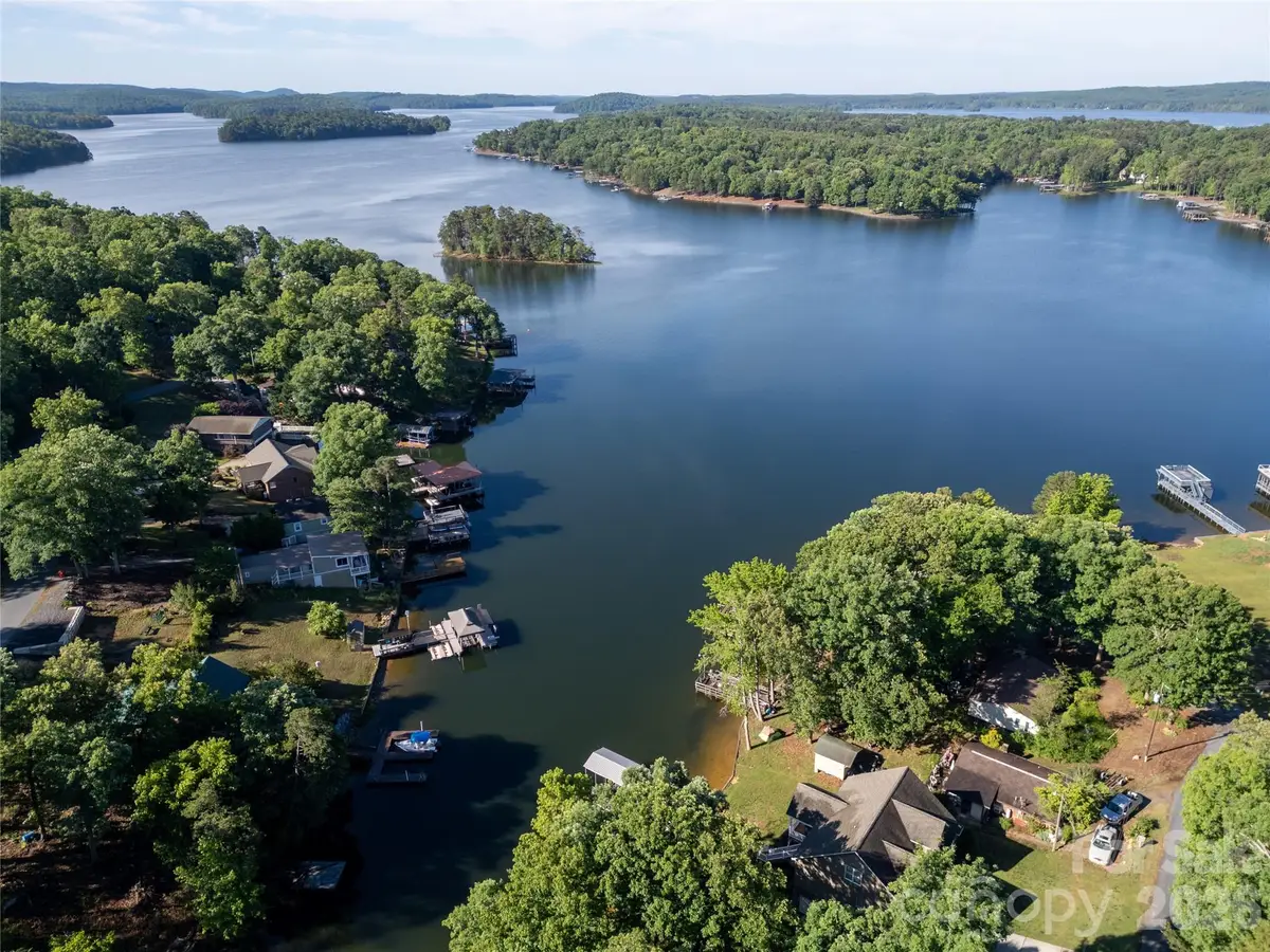 292 N Shoreline Drive, New London, NC 28127 - #1