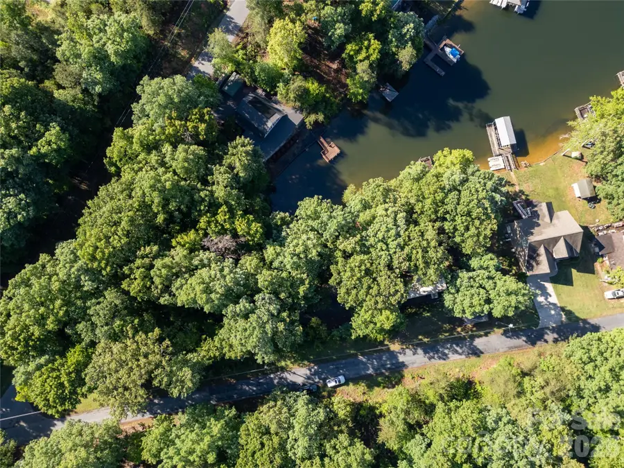 292 N Shoreline Drive, New London, NC 28127 - #2