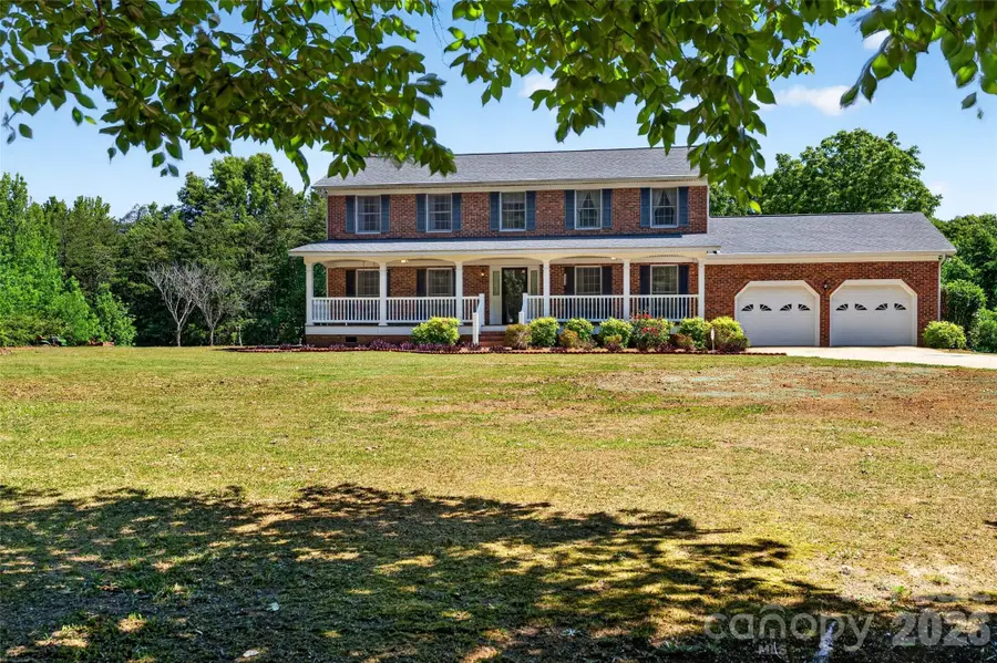 4092 Henry Dellinger Road, Maiden, NC 28650 - #2