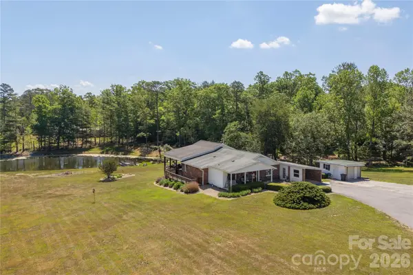 231 Allen Road, East Flat Rock, NC 28726