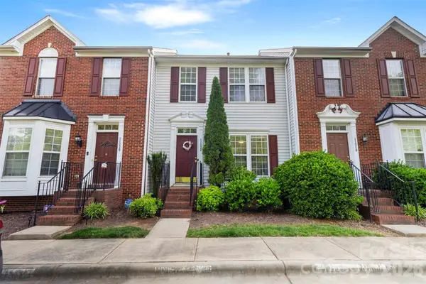 11022 Garden Oaks Lane, Charlotte, NC 28273