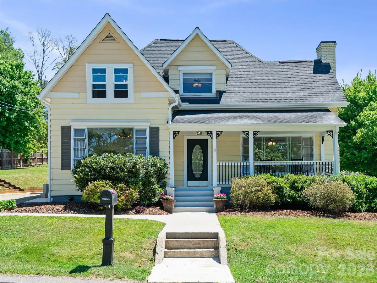 118 Robertson Street, Burnsville, NC 28714 - #1