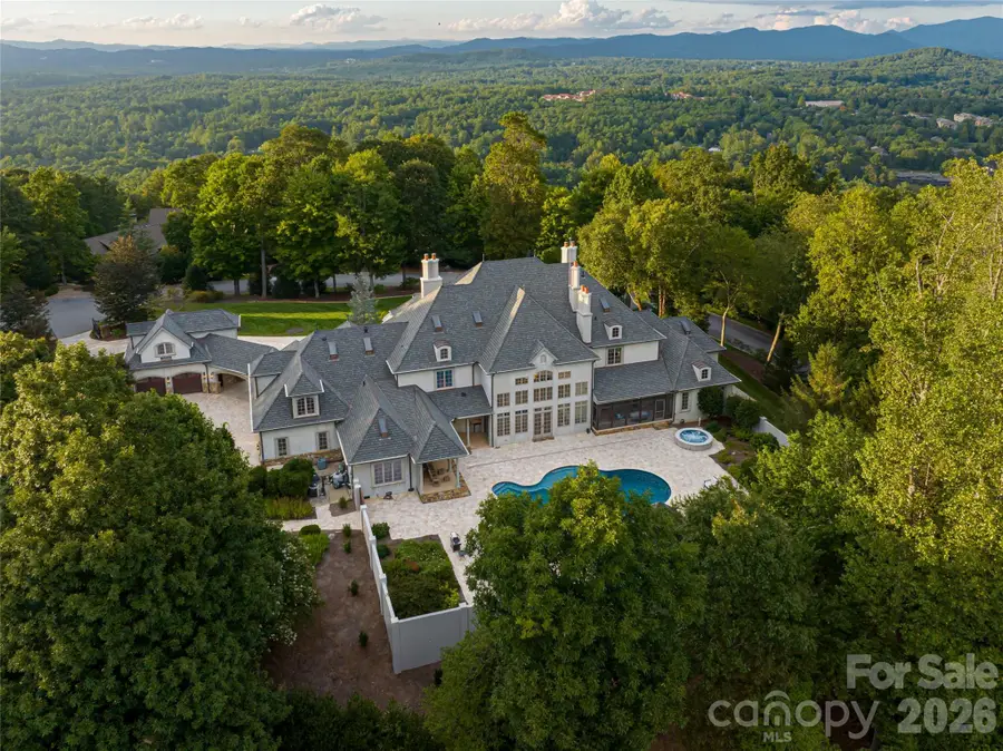 316 S Braeside Court, Asheville, NC 28803 - #3