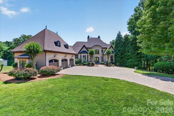 5424 Gorham Drive, Charlotte, NC 28226