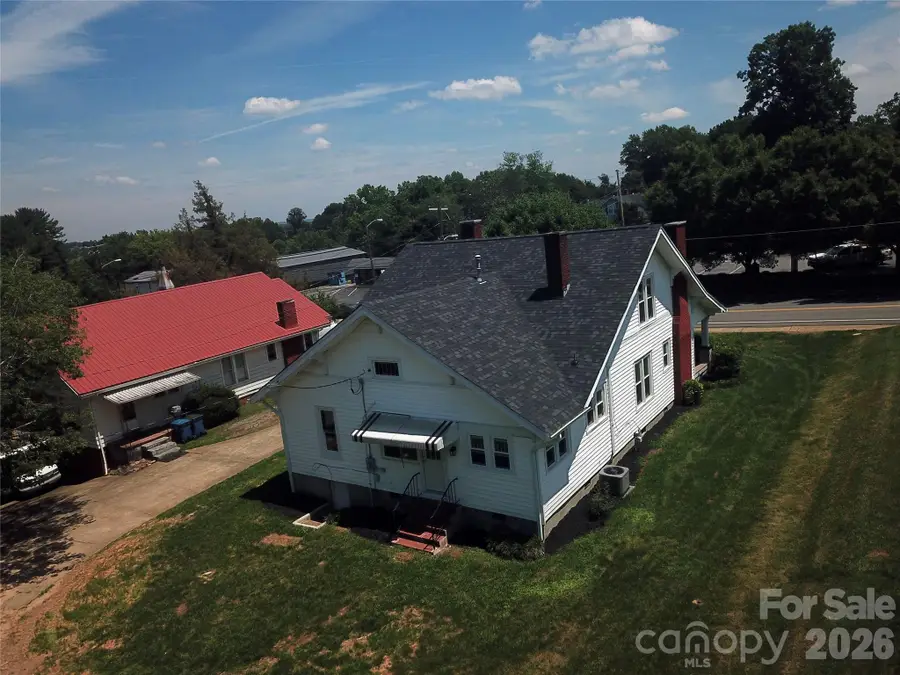 46 Falls Avenue, Granite Falls, NC 28630 - #2
