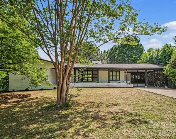 1831 Elizabeth Oaks Avenue, Charlotte, NC 28216