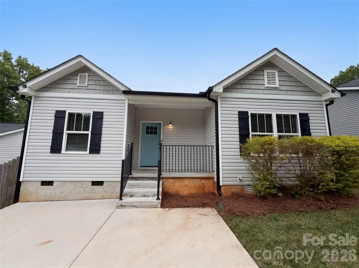 5704 Woodard Street, Charlotte, NC 28269 - #1