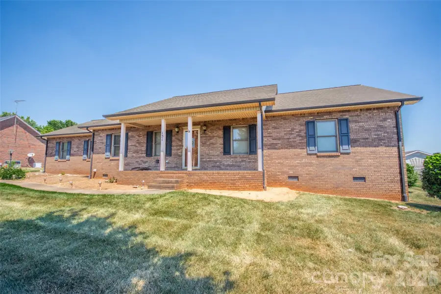 151 Meadow Oaks Drive, Statesville, NC 28625 - #2