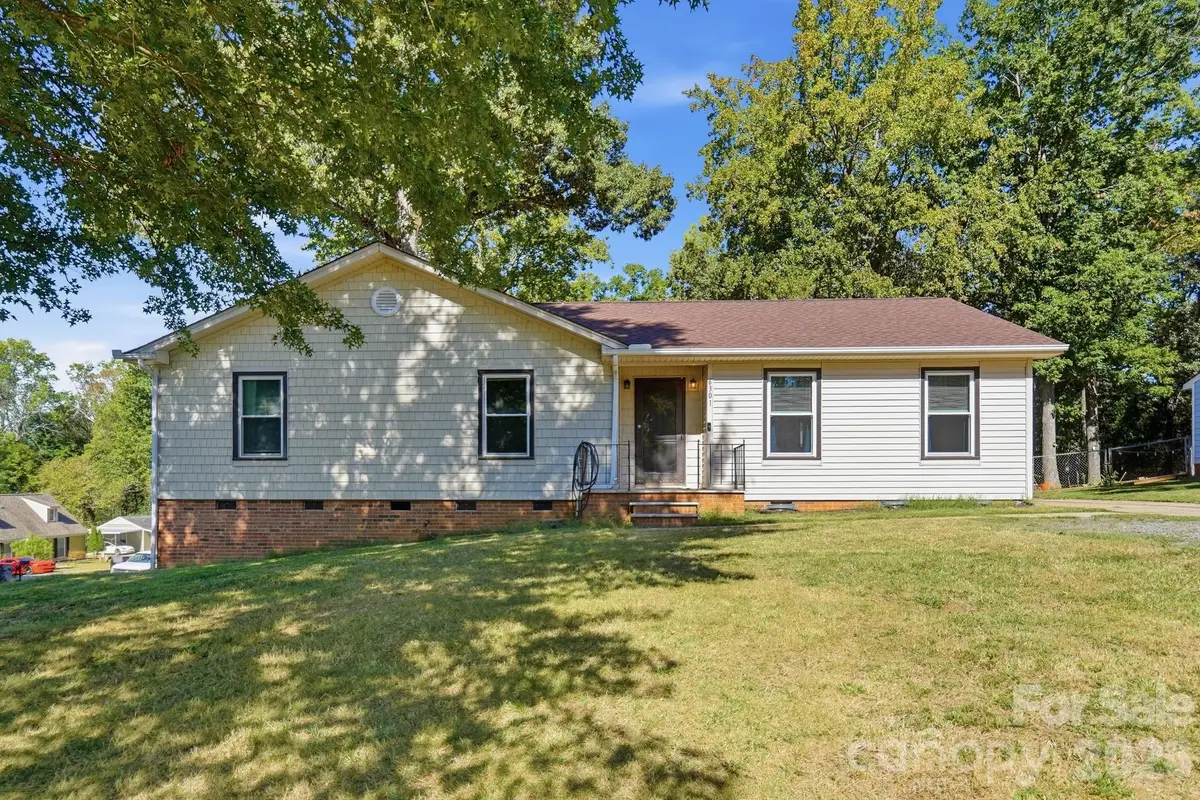 6301 Dwightware Boulevard, Charlotte, NC 28227 - #1