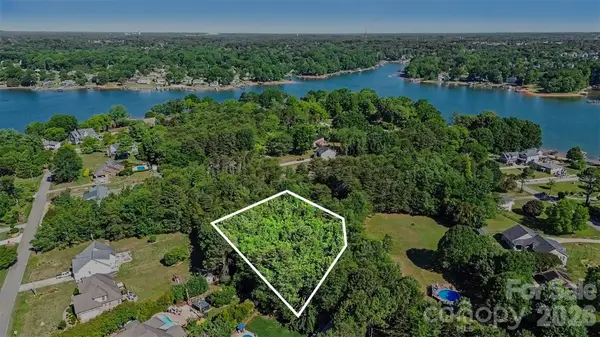 138 Continental Drive, Mooresville, NC 28117