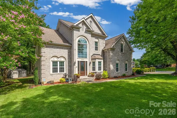 13020 Shannon Park Lane, Charlotte, NC 28273