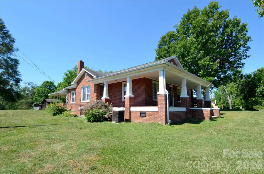 1419 Us 70 Highway W, Valdese, NC 28690 - #3