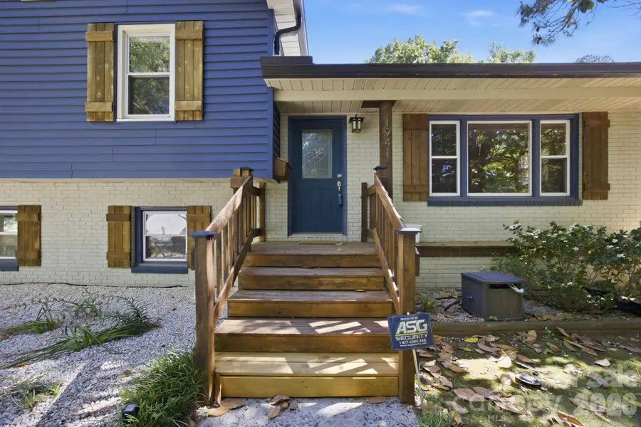1941 Bentley Place, Charlotte, NC 28205 - #2