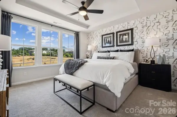1846 Alexander Village Main Drive, Charlotte, NC 28262