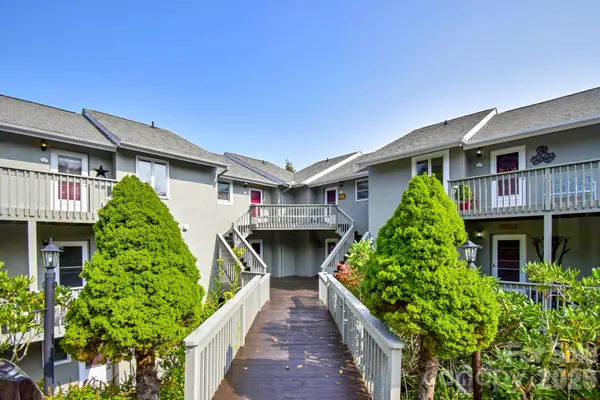 367 Skyleaf Drive, Sugar Mountain, NC 28604