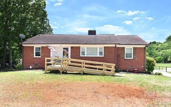 902 E Boyd Street, Maiden, NC 28650
