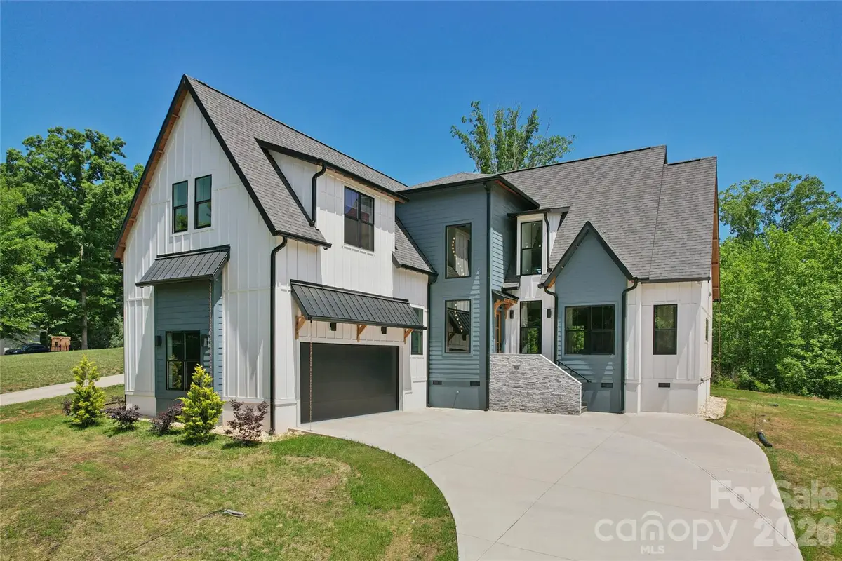 3078 Mountain Creek Drive, Sherrills Ford, NC 28673 - #1