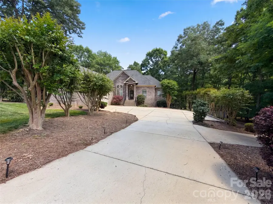 304 Catawba Crest Lane, Clover, SC 29710 - #2