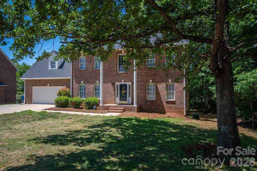 1535 20th Avenue Place Ne, Hickory, NC 28601 - #3
