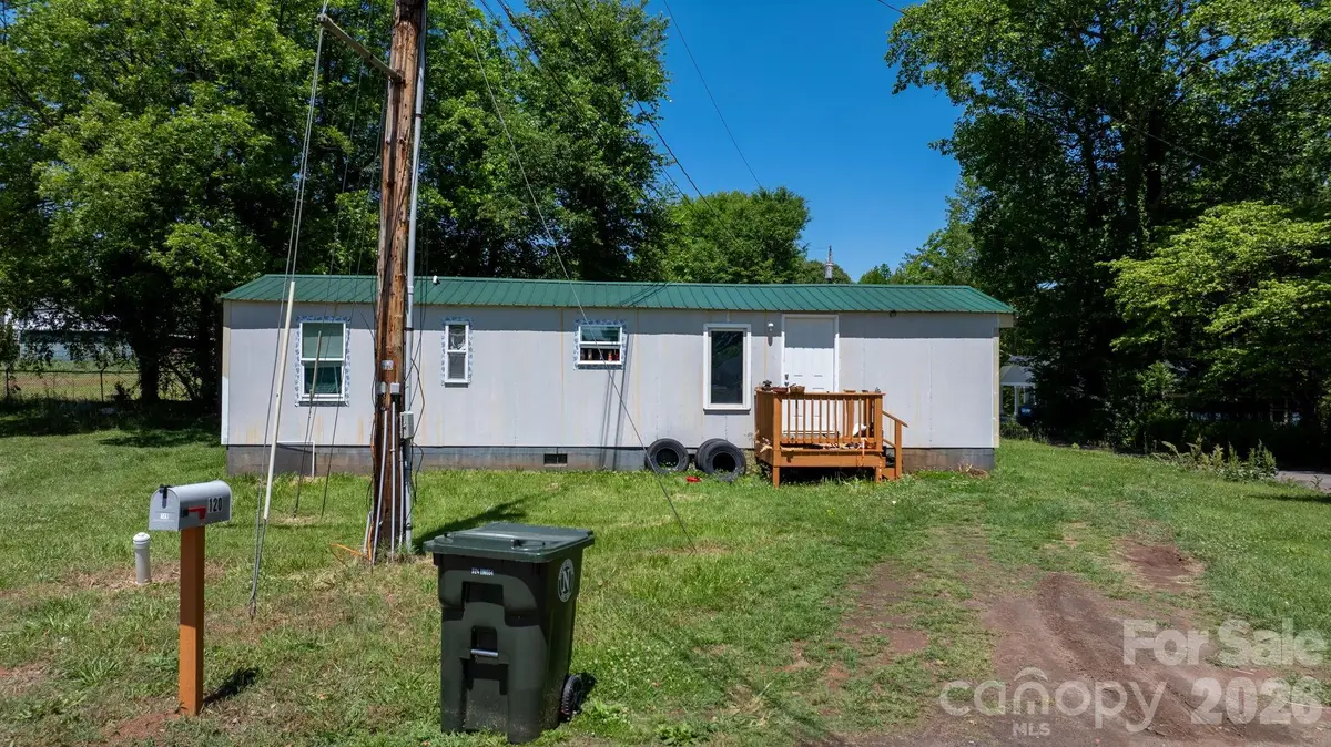 120 E 13th Street, Newton, NC 28658 - #1