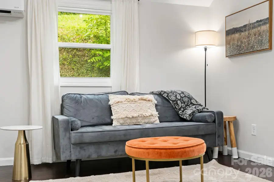 2 Laban Lane, Asheville, NC 28805 - #3