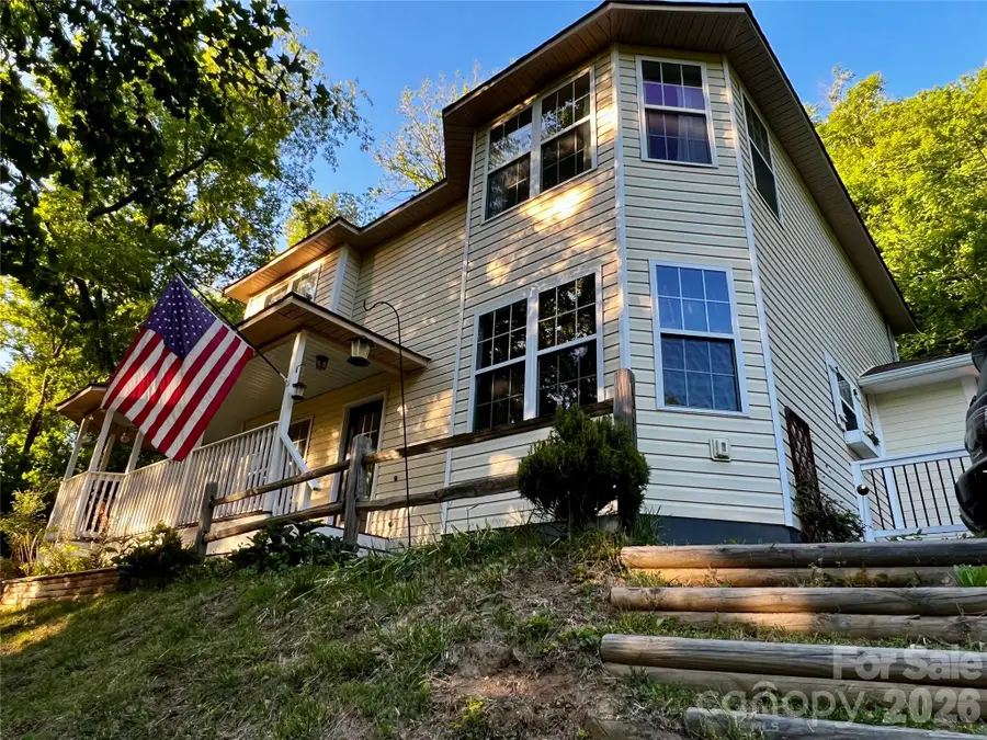 747 Osborne Road, Clyde, NC 28721 - #2