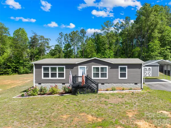 171 Brook Creek Drive, Troutman, NC 28166