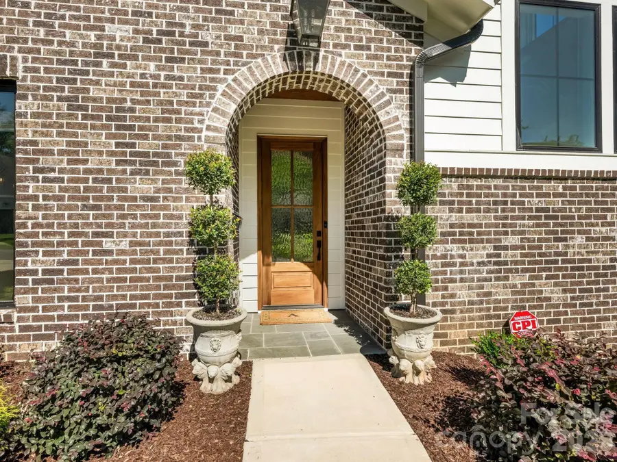 2926 Windsor Avenue, Charlotte, NC 28209 - #2