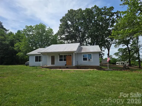 1127 N Mountain Street, Blacksburg, SC 29702