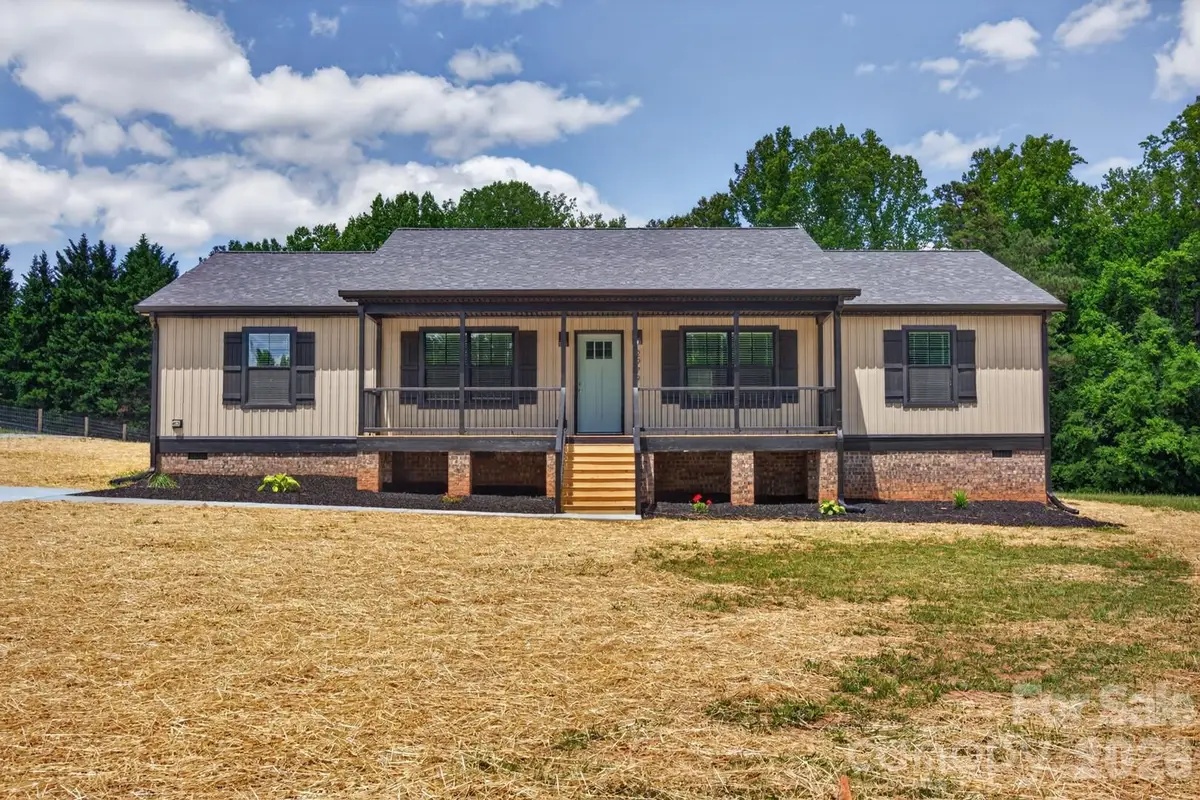 2979 Durant Drive, Winston Salem, NC 27107 - #1