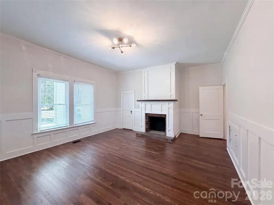 329 W Mclelland Avenue, Mooresville, NC 28115 - #3