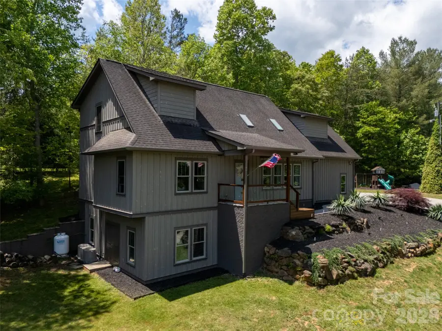 44 Sluder Branch Road, Leicester, NC 28748 - #2