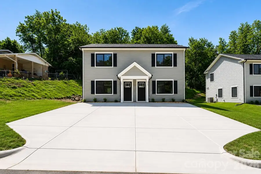 701 2nd Street Place Sw, Conover, NC 28613 - #3