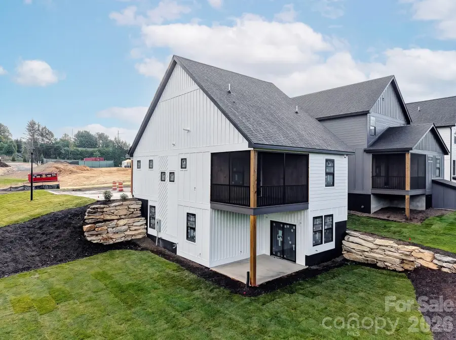 17 N Martha Kate Drive, Hendersonville, NC 28792 - #3