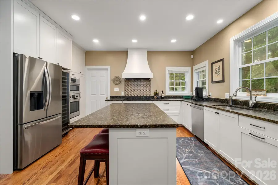 100 Welwyn Lane, Asheville, NC 28805 - #3