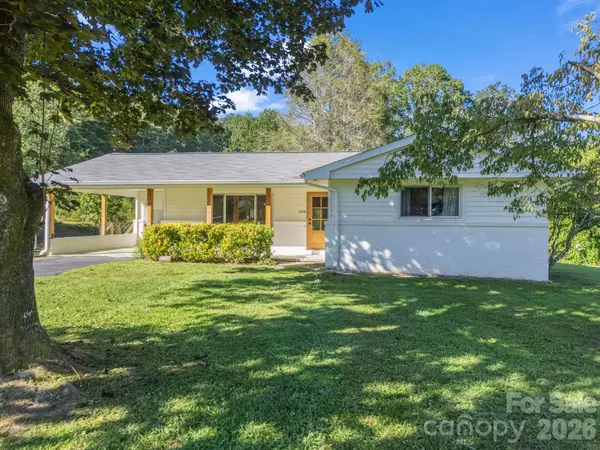 204 Jeff Street, Hendersonville, NC 28739