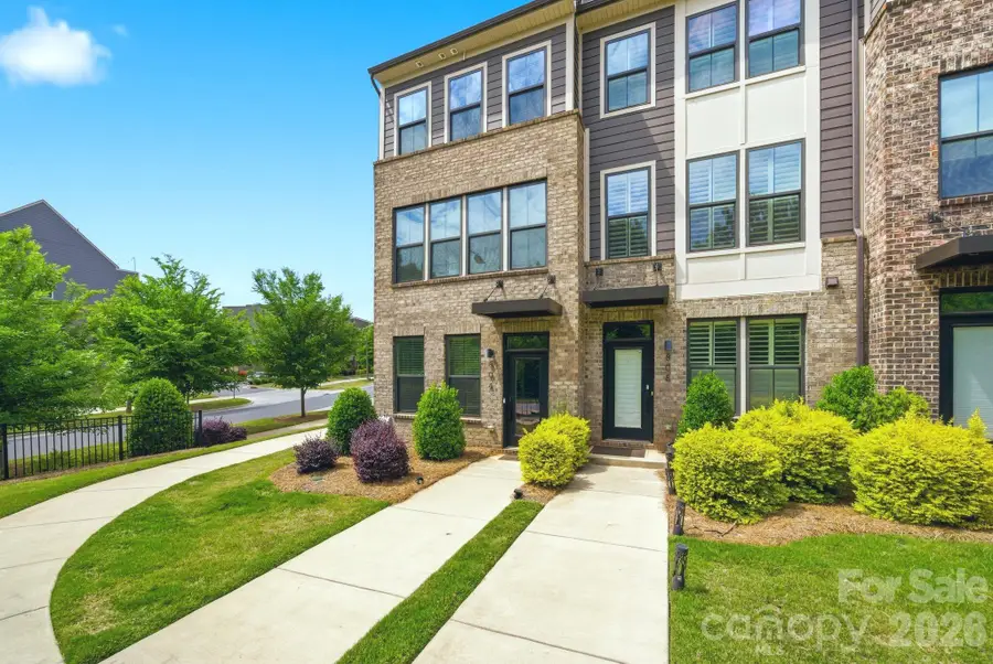 804 Broad River Lane, Charlotte, NC 28211 - #2