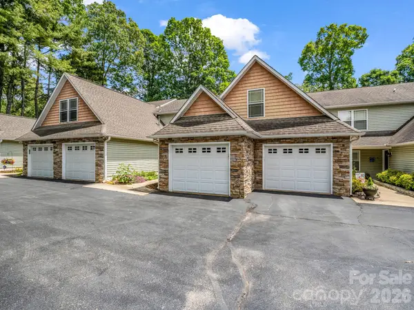 4 Rathfarnham Road #4F, Asheville, NC 28803