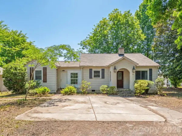 2120 Amesbury Avenue, Charlotte, NC 28205